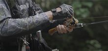 Load image into Gallery viewer, Great Hunting Huntsman