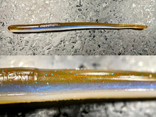 Load image into Gallery viewer, Curly Tail Worm
