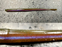 Load image into Gallery viewer, Curly Tail Worm
