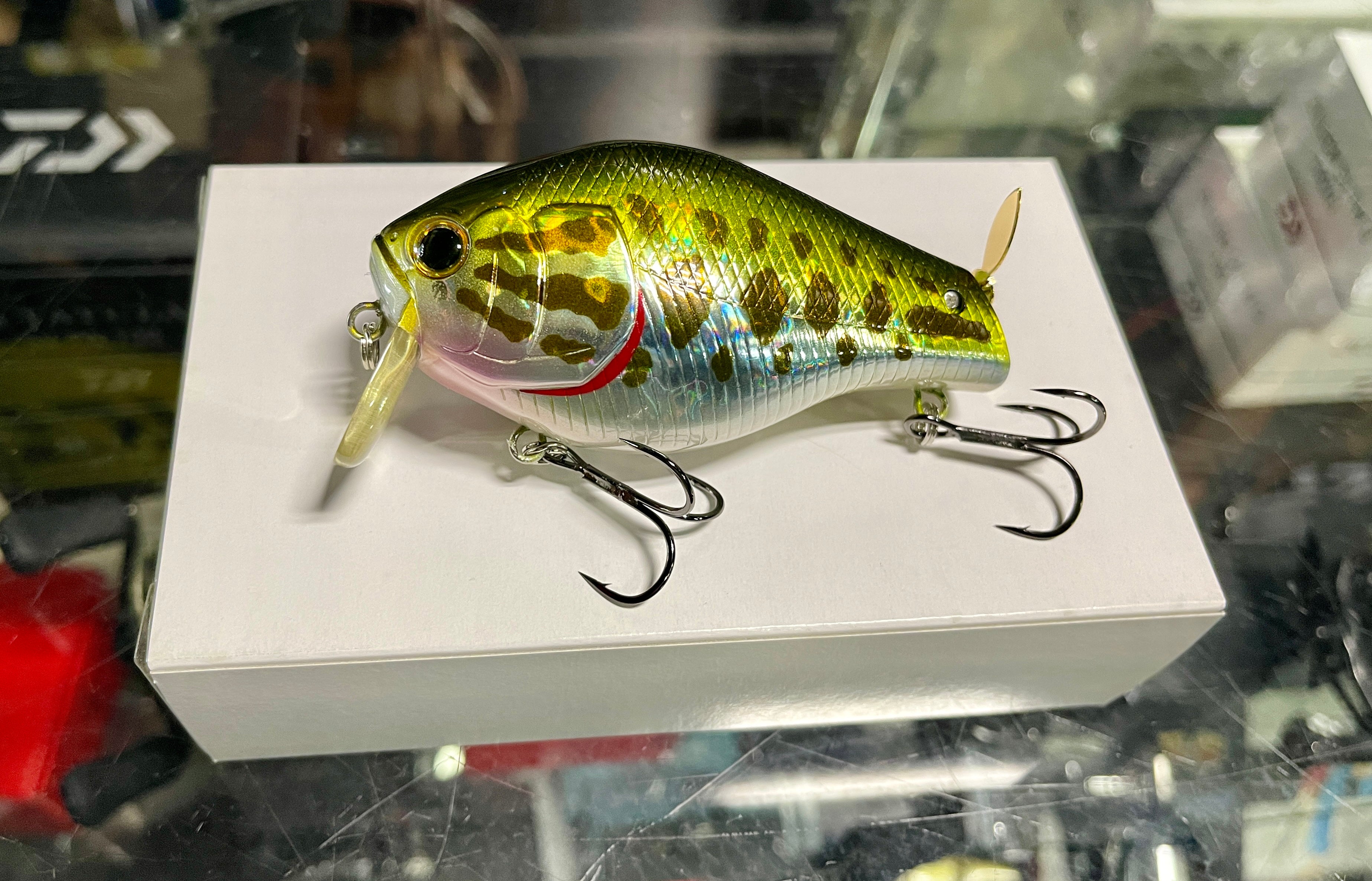 ebay can i ship fishing lures internationally Bull Performance Ice Braid making it a true Color:Hot Pink & Fluorescent Yellow & Silver UV Style_Treble Hook